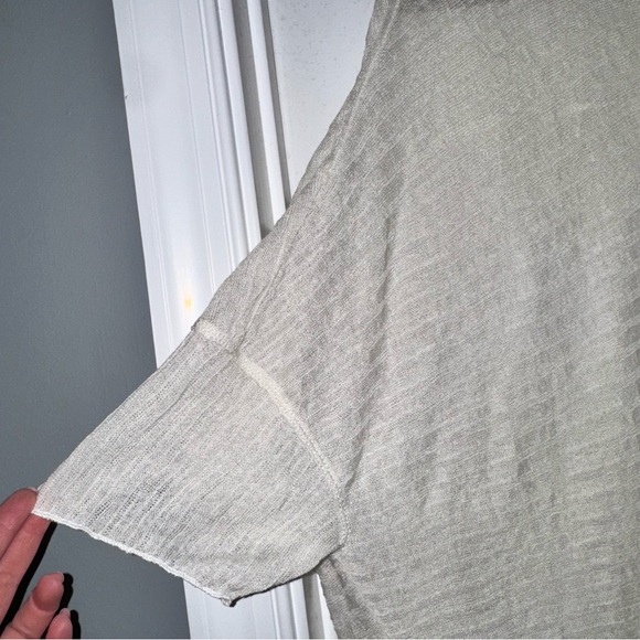 By Anthropologie Sheer Layering Top in cream striped short sleeves L/XL - Picture 8 of 13